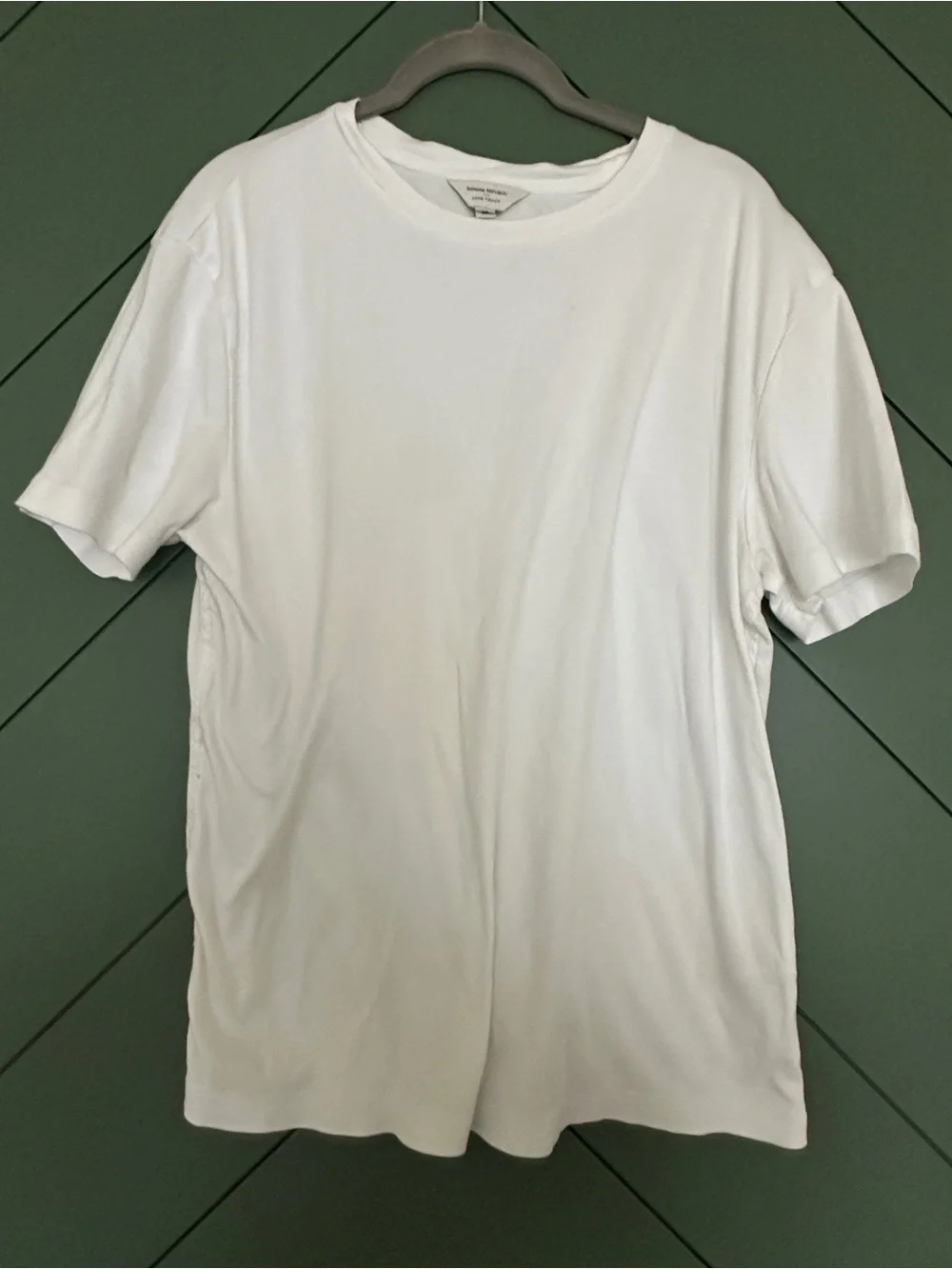 White Banana Republic Luxe Crew Neck T-Shirt